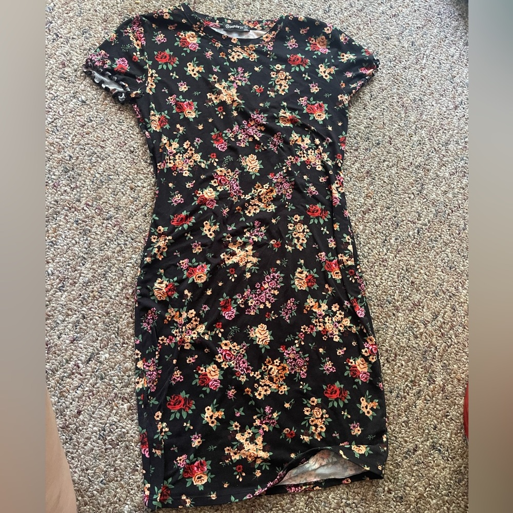 Black Floral Bodycon Dress (Lg)